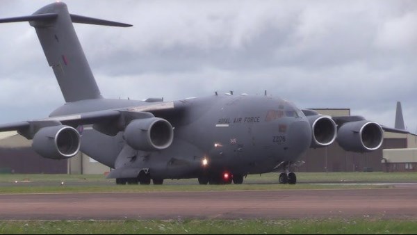 تسجيل إقلاع قاذفات القنابل الاستراتيجية الأمريكية في الولايات المتحدة