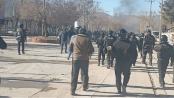 لاريجاني: قوات الأمن تنجح في تحديد قادة الاضطرابات في البلاد