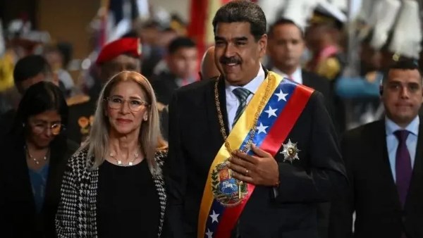 بعد اعتقال أمريكا لرئيس فنزويلا.. مدى شرعية ذلك ومن عليه الدور؟