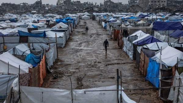 127 ألف خيمة غير صالحة ووفاة 21 نازحًا بينهم 18 طفلًا بسبب البرد الشديد في غزة