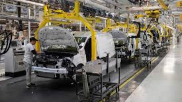 تراجع أسهم شركات صناعة السيارات الأوروبية بعد تهديد ترامب