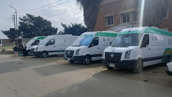 الإسكندرية : تكثيف القوافل الطبية بالمناطق الأكثر احتياجا وتوسيع مظلة الرعاية الاجتماعية