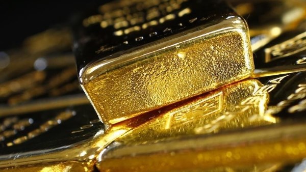 الذهب يتجاوز حاجز الـ 5 آلاف دولار وسط تصاعد التوترات الجيوسياسية