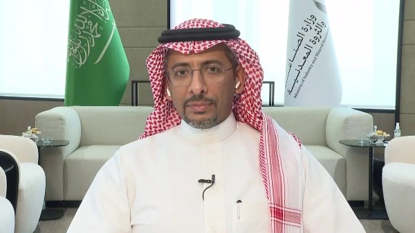 وزير الصناعة السعودي: وظائف المستقبل مرتبطة بالتكنولوجيا والتحول الرقمي والرهان الحقيقي على صقل مهارات الشباب