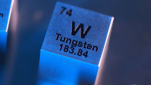 ارتفاع قياسي لأسعار التنجستن مع تشديد المعروض وقيود التصدير الصينية