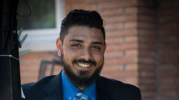 الشخص المسيء