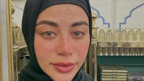 يارا السكرى 