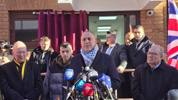 لحظة تاريخية.. افتتاح السفارة الفلسطينية في لندن لحظة تاريخية.. افتتاح السفارة الفلسطينية في لندن