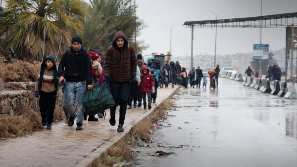 النزوح من حي الشيخ مقصود