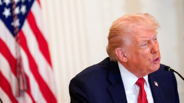 الرئيس الأمريكي دونالد ترامب