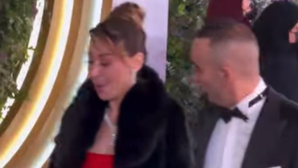 منة شلبي وزوجها احمد الجناينى 