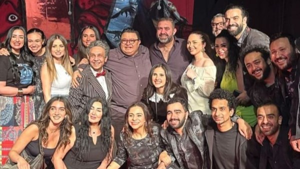 كواليس مسرحية «حاجة تخوف» 