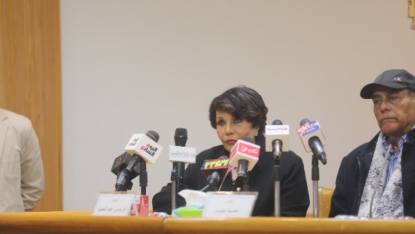 الفنانة فردوس عبد الحميد و أحمد بدير 