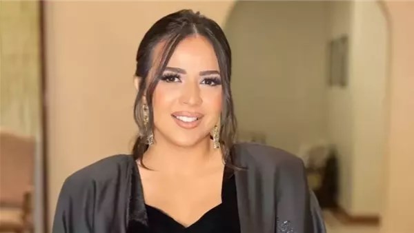 النجمة إيمي سمير غانم 