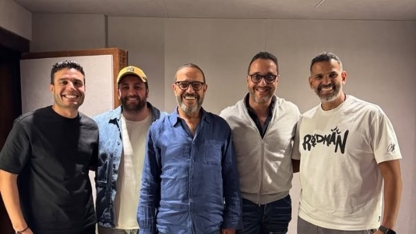 أشرف عبد الباقي ومحمود ماجد و صناع الفيلم  من كواليس تصوير فيلم «ده صوت إيه ده»