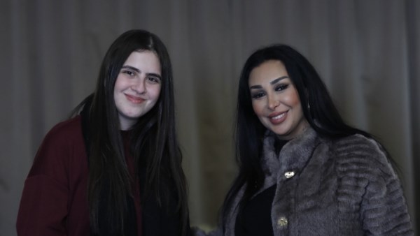 النجمة شاهيناز مع أوركيد سامي 