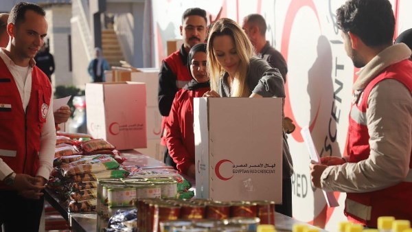 الهلال الأحمر 