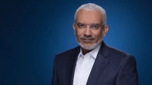 إقالة أيمن جاب الله مدير قناة الجزيرة مباشر وعضو الجماعة الإرهابية