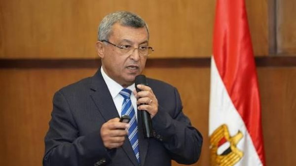 أسامة كمال 