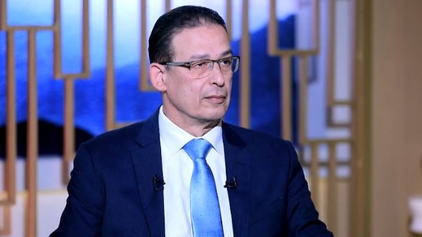عاطف سالم