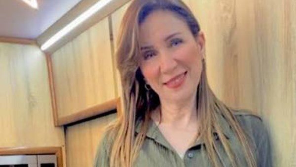 الفنانة نيرة عارف 