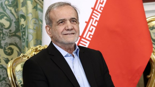 الرئيس الإيراني 