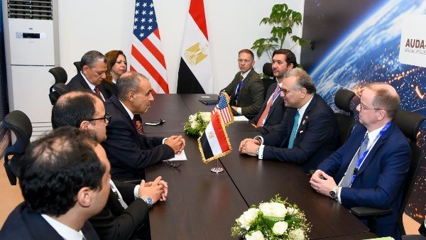 وزير الخارجية 