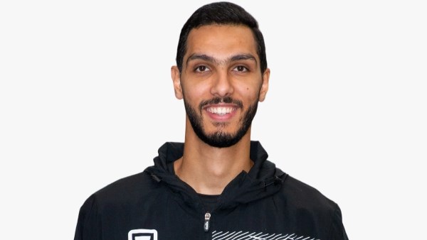 البطل الأولمبي سيف عيسى