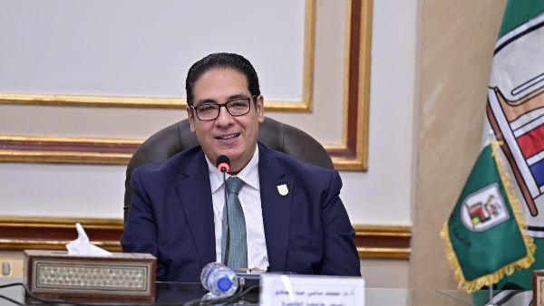  الدكتور محمد سامي عبد الصادق