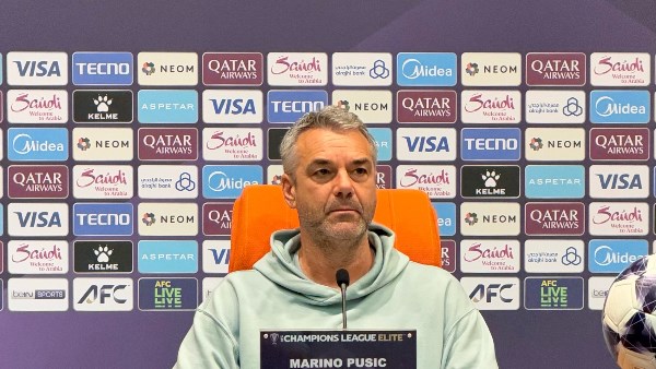 المدير الفني للأهلي السعودي