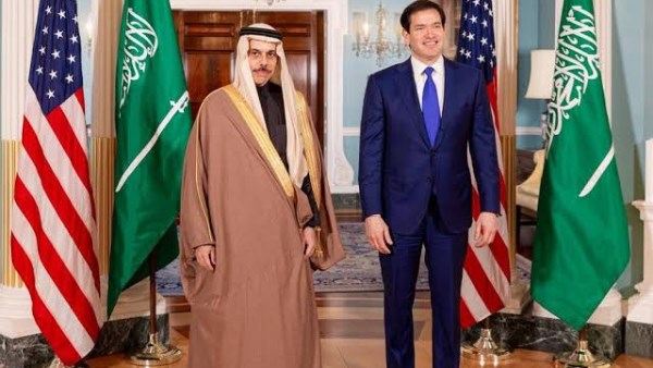 وزيرا الخارجية السعودي والأمريكي 