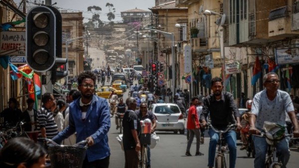 إريتريا تسعى للانفتاح مستغلة موقعها الاستراتيجي على البحر الأحمر 