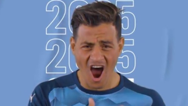 اللاعب: احمد توفيق 