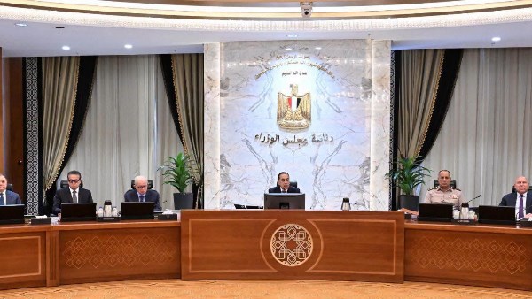 رئيس مجلس الوزراء 