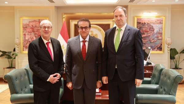 وزير الصحة يستقبل المرشح عن دولة بلجيكا