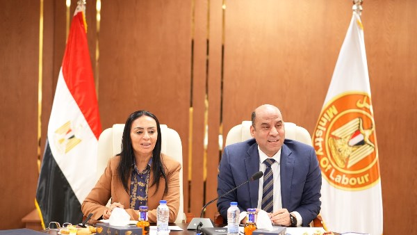 جانب من الاجتماع 