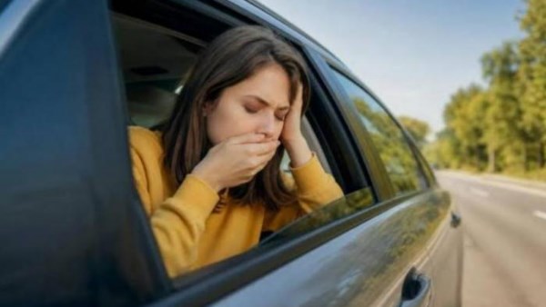 الغثيان داخل السيارات الكهربائية