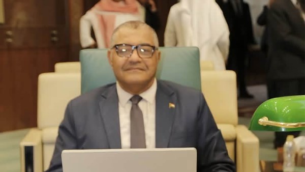 السفير عمر الفاروق سيد كامل