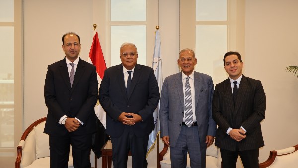 حاتم العبد يتسلم مهام الأمين العام للقومي لحقوق الإنسان.. بروفايل حاتم العبد يتسلم مهام الأمين العام للقومي لحقوق الإنسان.. بروفايل