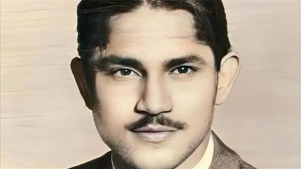 نيازي مصطفي 