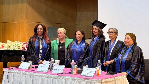 مناقشة الرسالة 