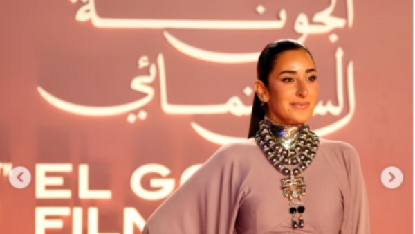 أمينة خليل 