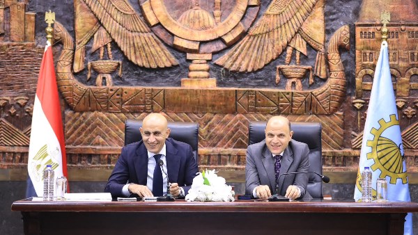 وزير التربية والتعليم ومحافظ الغربية
