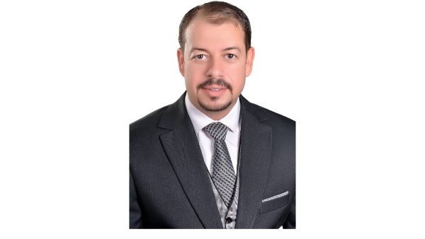 خالد عامر 