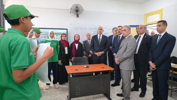 جولة وزير التعليم