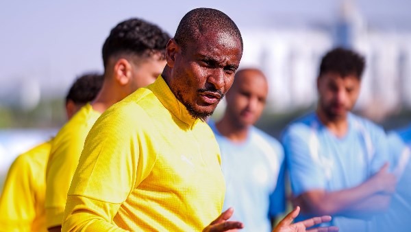 رولاني موكوينا