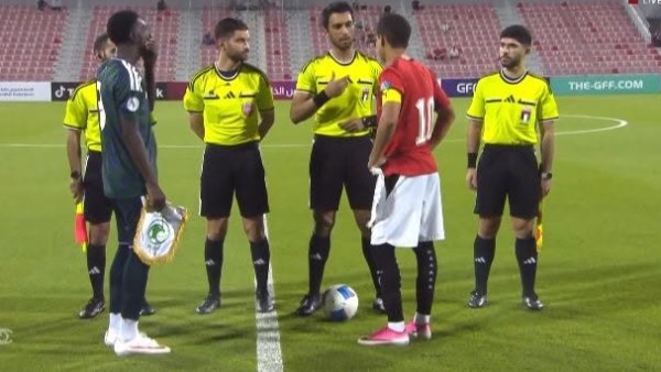 صورة من اللقاء