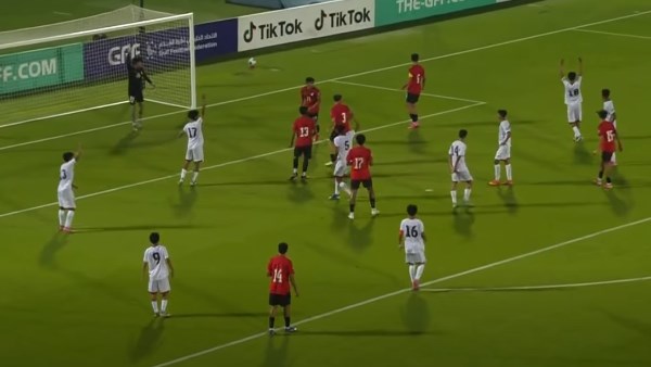 صورة من الهدف
