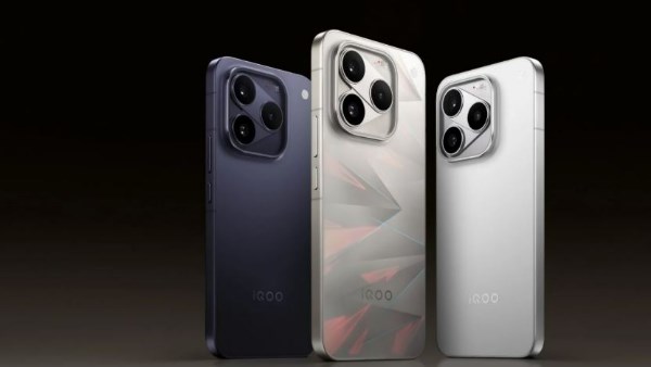 صدمة لعشاق iQOO.. تسريبات تكشف عن سعر هاتف iQOO 16 المتوقع فهل يستحق أكثر من 1000 دولار؟ صدمة لعشاق iQOO.. تسريبات تكشف عن سعر هاتف iQOO 16 المتوقع فهل يستحق أكثر من 1000 دولار؟