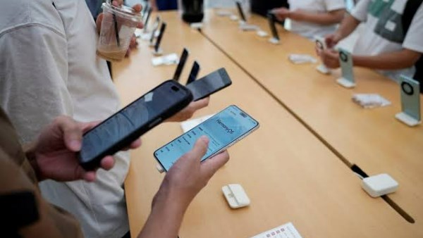شاومي تفاجئ الأسواق مجدداً بهاتف Poco اقتصادي جديد بمواصفات قوية 
